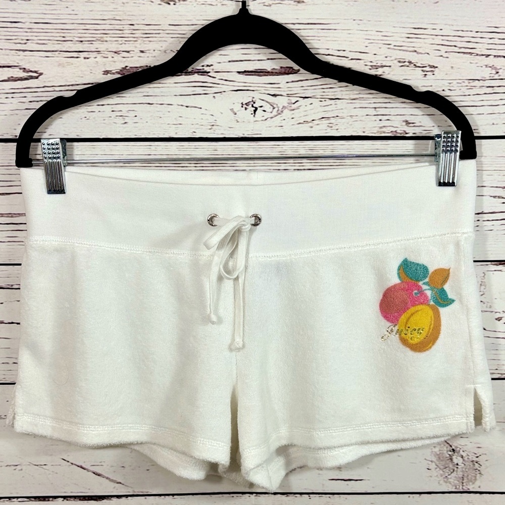 VTG Juicy Couture Juicy Peach White Terrycloth Short in Size Medium EUC